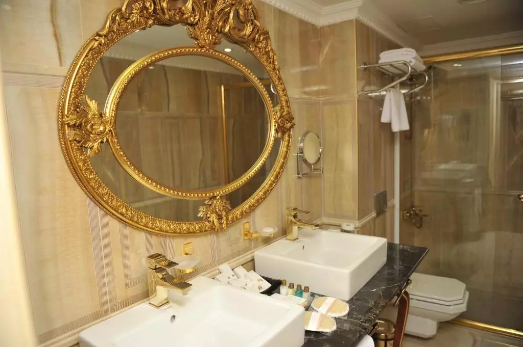 سرویس بهداشتی HOTEL INTOURIST PALACE